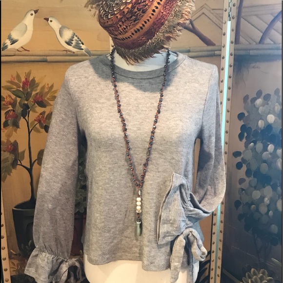 ⭐️GREY LIGHTWEIGHT TOP⭐️NWT⭐️SO SOFT⭐️ - Picture 3 of 6